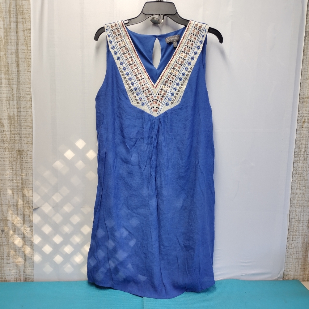 NWT Luxology Sleeveless Embroidered Boho Shift Mini Dress - Size L